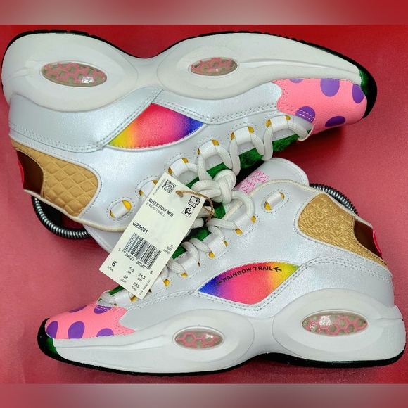 Reebok Question Mid Candy Land Sz 6 GS Sz 7.5 Women NIB GZ0081 - Picture 2 of 9